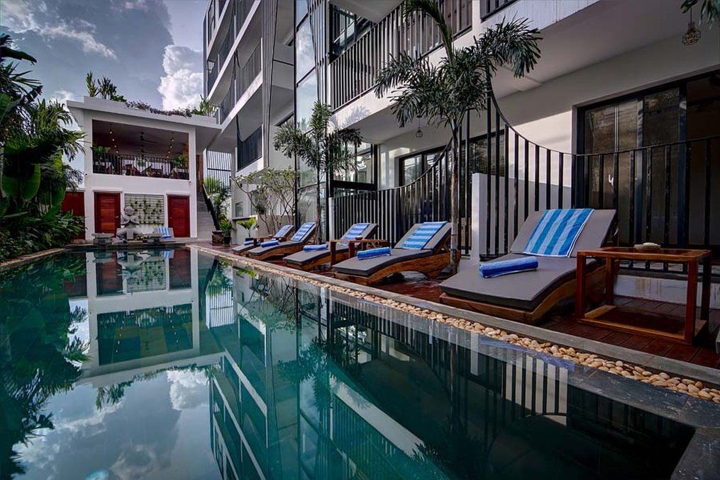 The Thirdfold Residence Siem Reap Eksteriør billede The hotel's pool